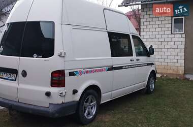 Минивэн Volkswagen Transporter 2005 в 