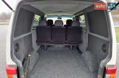 Вантажний фургон Volkswagen Transporter 2003 в Києві