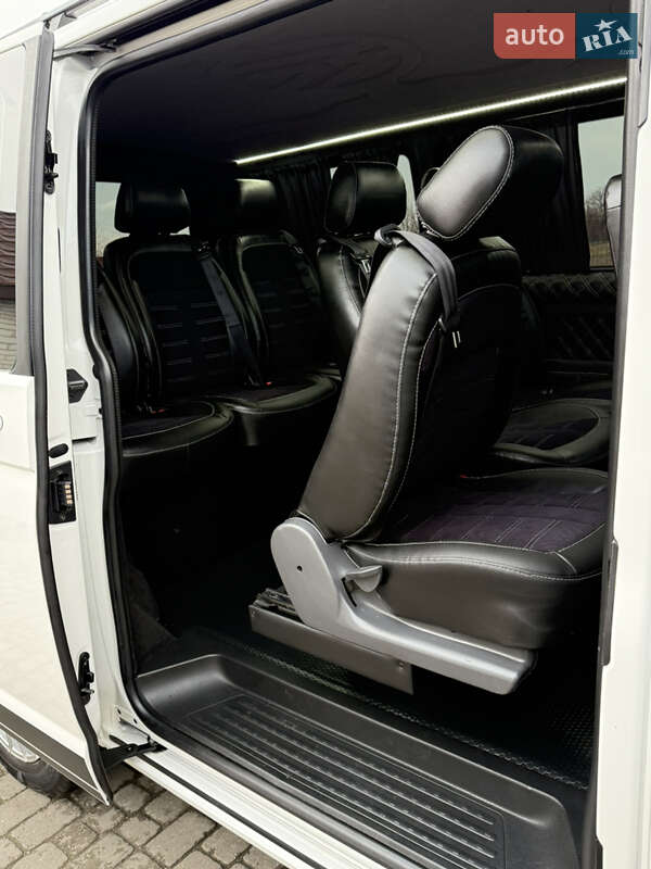 Минивэн Volkswagen Transporter 2020 в Киеве