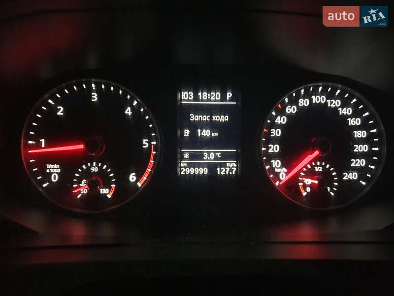 Минивэн Volkswagen Transporter 2017 в Смеле