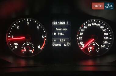 Минивэн Volkswagen Transporter 2017 в 