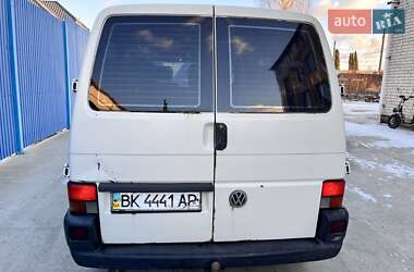 Мінівен Volkswagen Transporter 2001 в Рівному