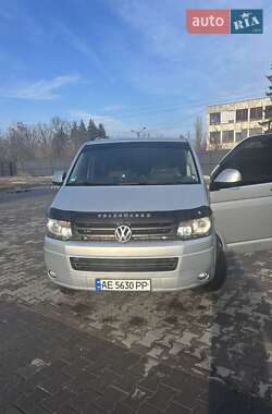 Вантажний фургон Volkswagen Transporter 2015 в Кривому Розі