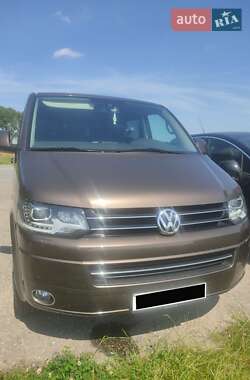 Мінівен Volkswagen Transporter 2012 в Самборі