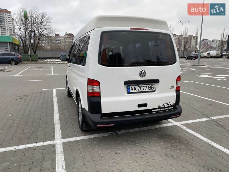 Минивэн Volkswagen Transporter 2014 в Киеве