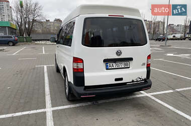 Минивэн Volkswagen Transporter 2014 в 