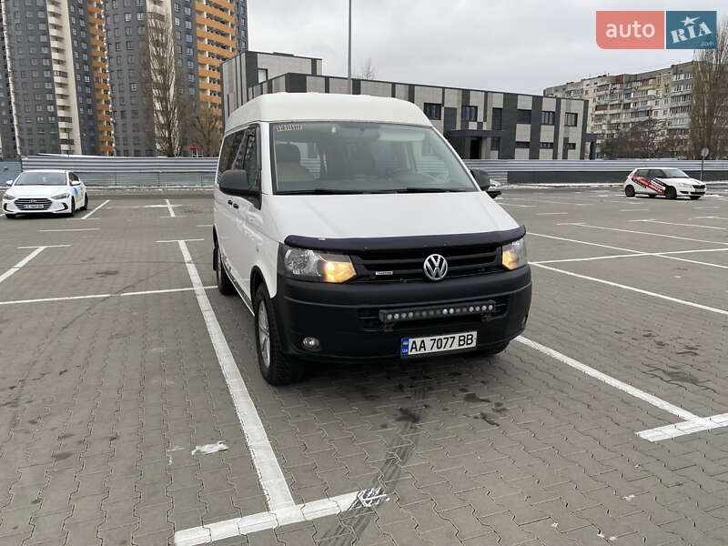 Минивэн Volkswagen Transporter 2014 в Киеве