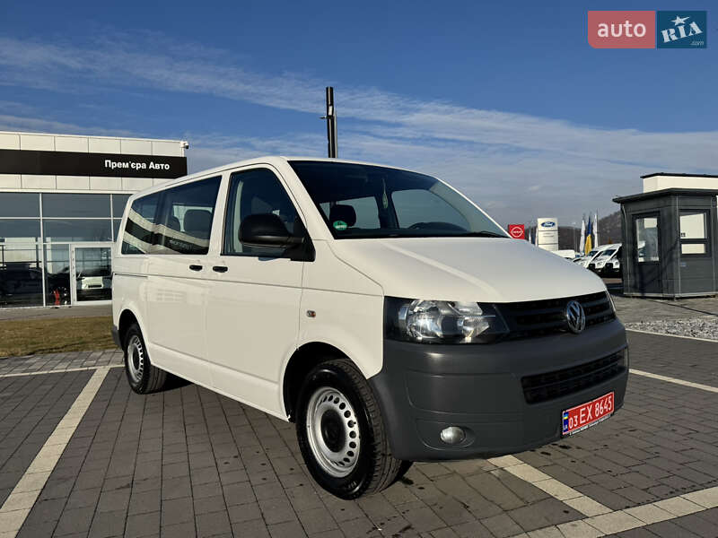 Мінівен Volkswagen Transporter 2013 в Мукачевому