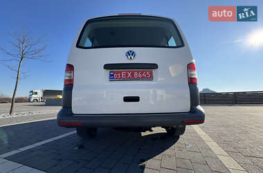 Мінівен Volkswagen Transporter 2013 в Мукачевому