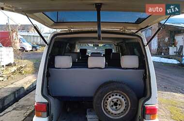 Минивэн Volkswagen Transporter 1998 в 
