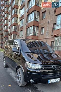 Минивэн Volkswagen Transporter 2011 в 