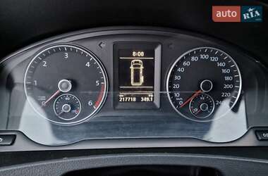 Минивэн Volkswagen Transporter 2011 в 