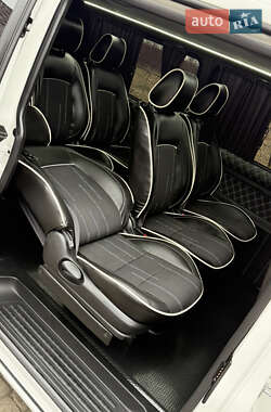 Мінівен Volkswagen Transporter 2020 в 