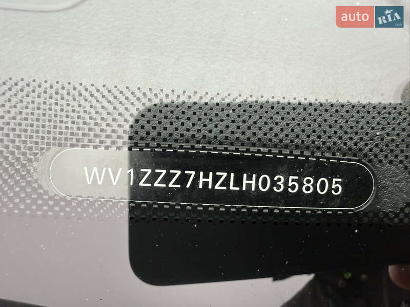 Минивэн Volkswagen Transporter 2020 в Киеве