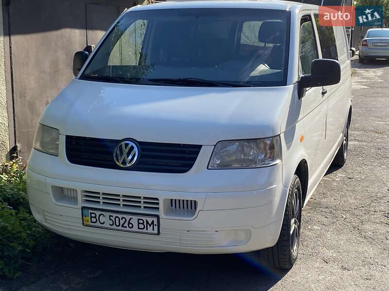 Минивэн Volkswagen Transporter 2006 в 