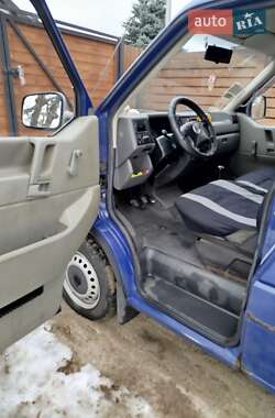 Минивэн Volkswagen Transporter 2000 в 