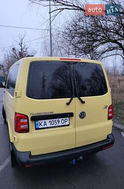 Мінівен Volkswagen Transporter 2016 в Києві