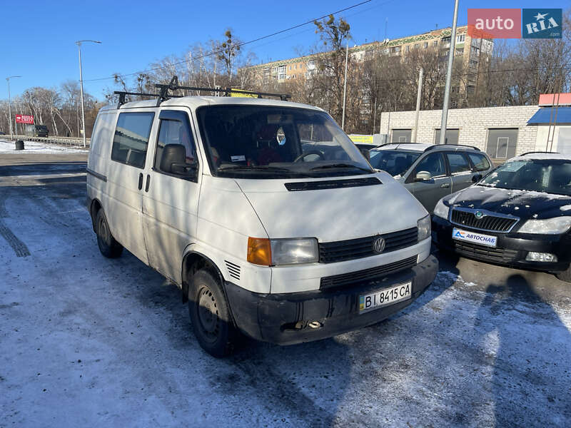 Вантажопасажирський фургон Volkswagen Transporter 1998 в Полтаві