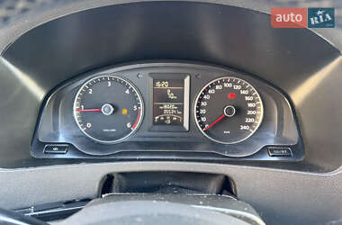 Минивэн Volkswagen Transporter 2009 в 