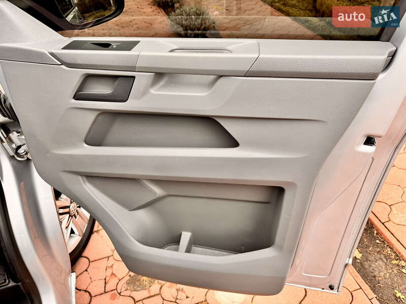 Вантажний фургон Volkswagen Transporter 2020 в Києві
