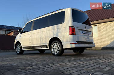 Минивэн Volkswagen Transporter 2018 в 
