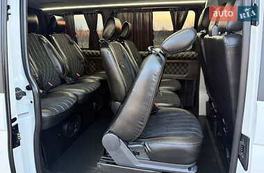 Минивэн Volkswagen Transporter 2018 в 