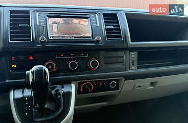 Минивэн Volkswagen Transporter 2018 в 