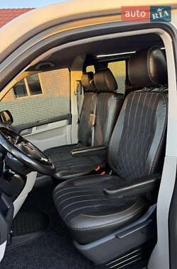 Минивэн Volkswagen Transporter 2018 в 