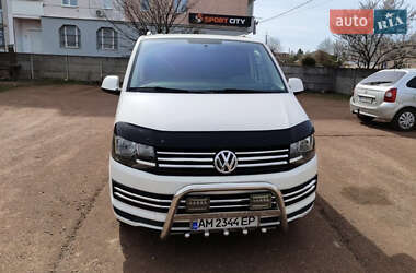 Минивэн Volkswagen Transporter 2015 в Снятине