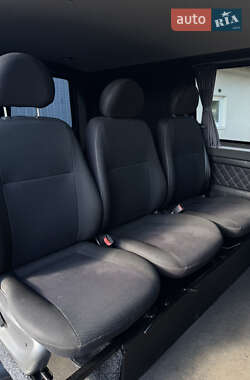 Минивэн Volkswagen Transporter 2015 в 
