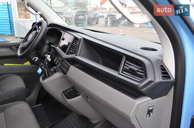 Грузовой фургон Volkswagen Transporter 2021 в 