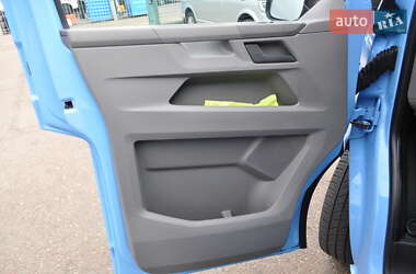 Грузовой фургон Volkswagen Transporter 2021 в 