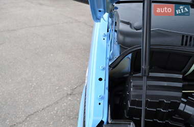 Грузовой фургон Volkswagen Transporter 2021 в 
