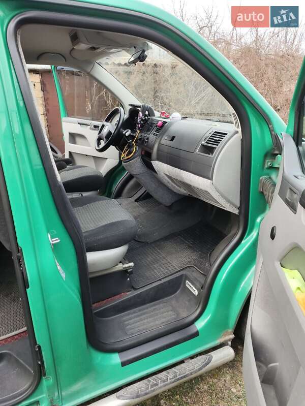 Минивэн Volkswagen Transporter 2007 в Киеве