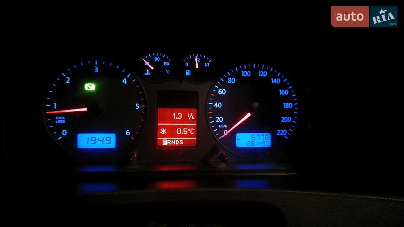 Минивэн Volkswagen Transporter 2007 в Киеве