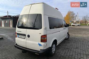 Минивэн Volkswagen Transporter 2005 в Мукачево