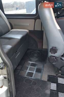 Мінівен Volkswagen Transporter 2008 в 