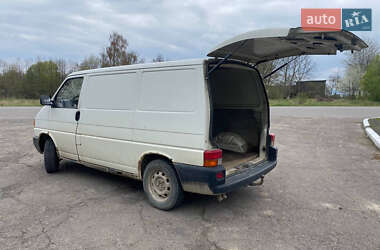 Грузовой фургон Volkswagen Transporter 1997 в Дрогобыче