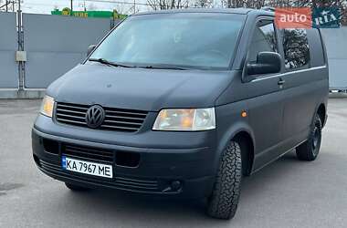 Вантажний фургон Volkswagen Transporter 2004 в Києві