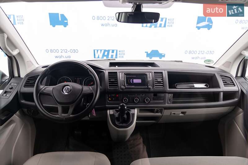 Грузовой фургон Volkswagen Transporter 2017 в Луцке