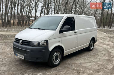 Вантажний фургон Volkswagen Transporter 2013 в Кропивницькому