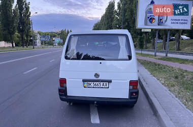 Минивэн Volkswagen Transporter 2001 в 