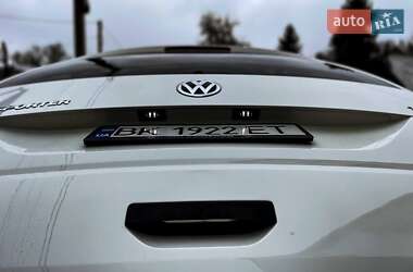 Мінівен Volkswagen Transporter 2016 в 