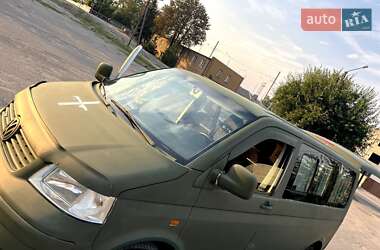Минивэн Volkswagen Transporter 2004 в 