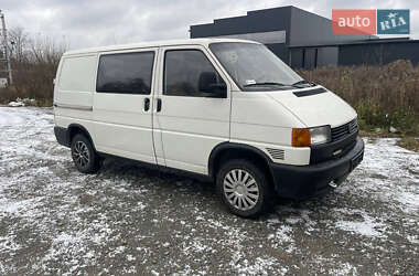 Минивэн Volkswagen Transporter 2000 в Львове