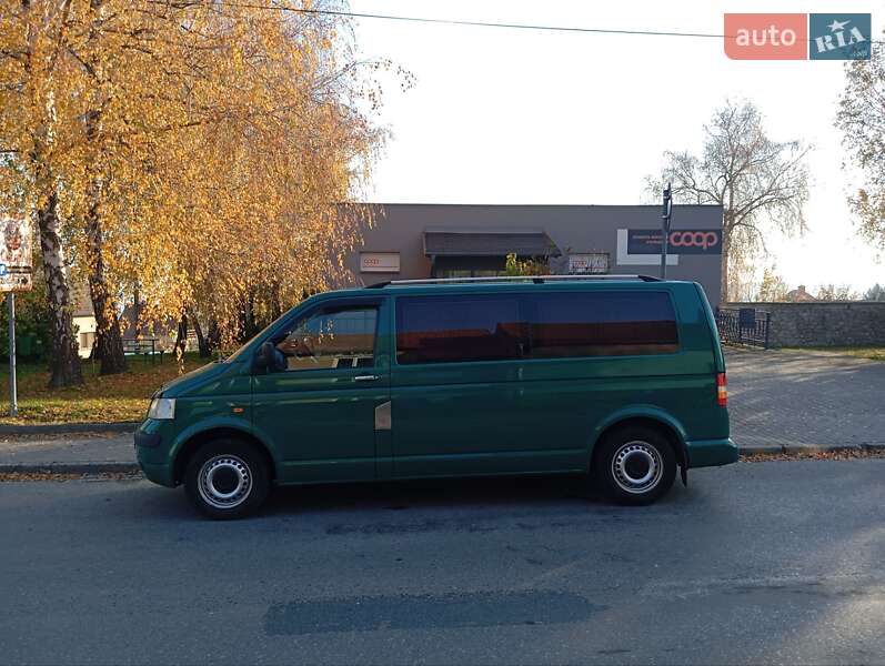 Микроавтобус Volkswagen Transporter 2005 в Полтаве