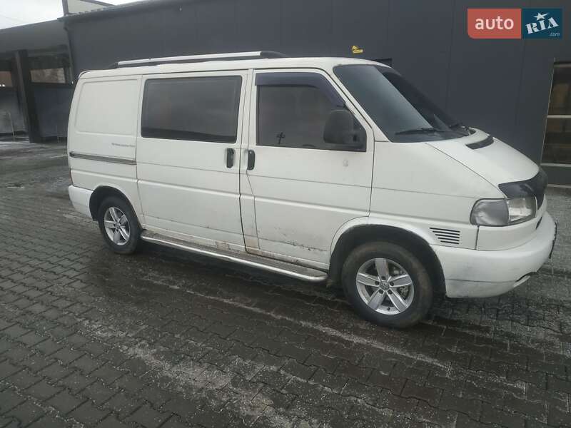 Мінівен Volkswagen Transporter 2000 в Вінниці