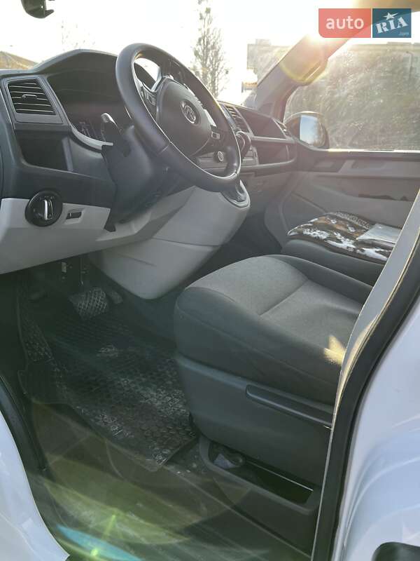 Грузовой фургон Volkswagen Transporter 2019 в Ивано-Франковске