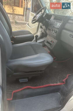 Минивэн Volkswagen Transporter 2003 в 