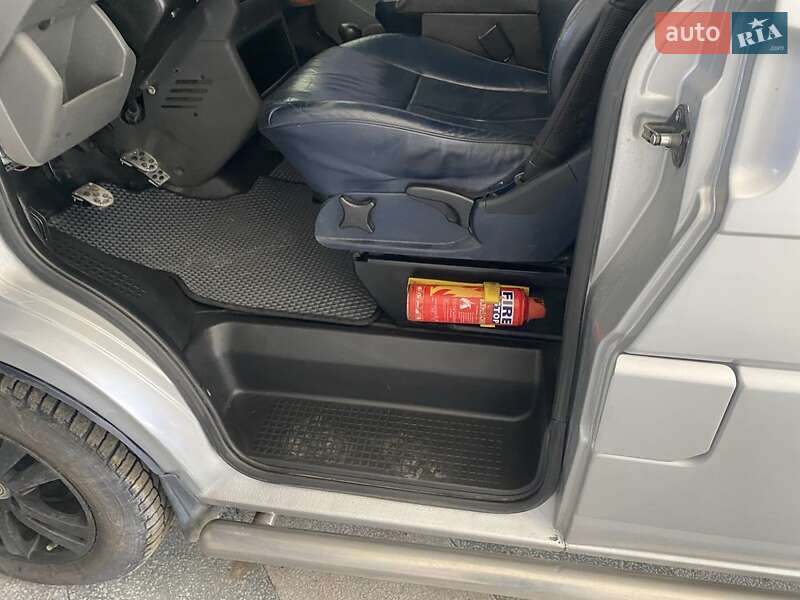 Минивэн Volkswagen Transporter 2001 в Косове